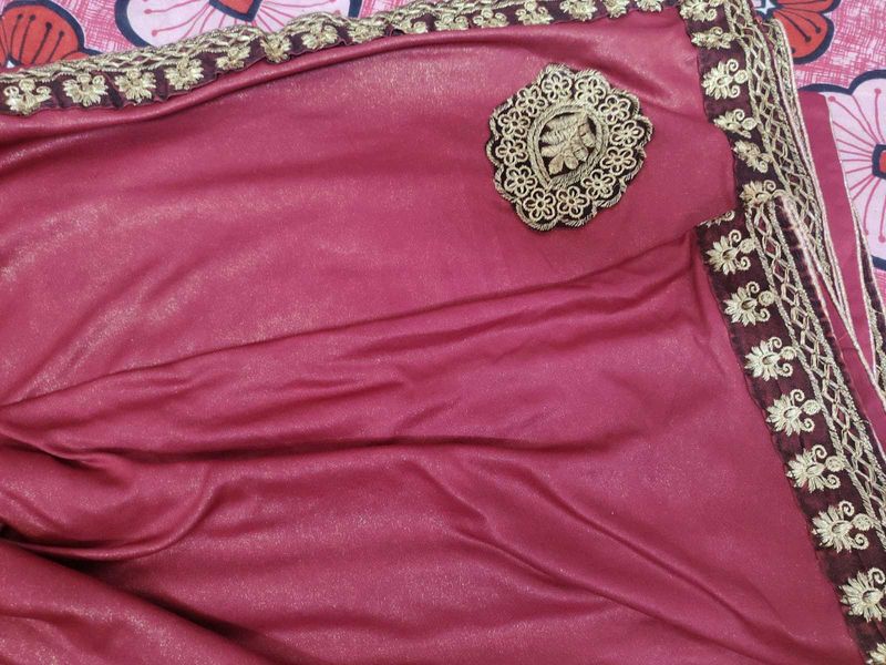 Elegant maroon plain Saree with patchwork