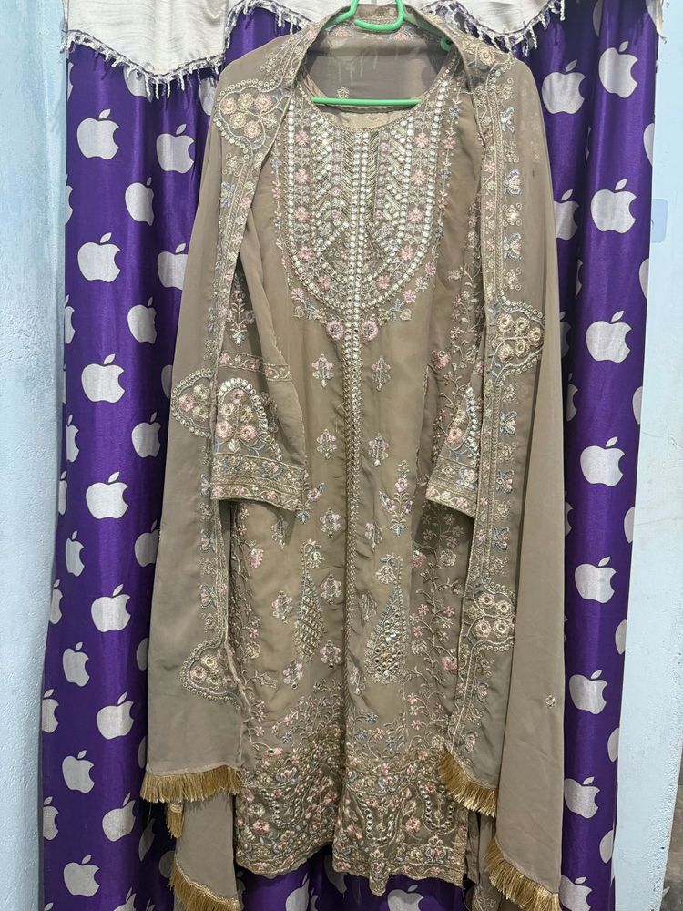 Pakistani beige Embroidered Kurta Set with Dupatta