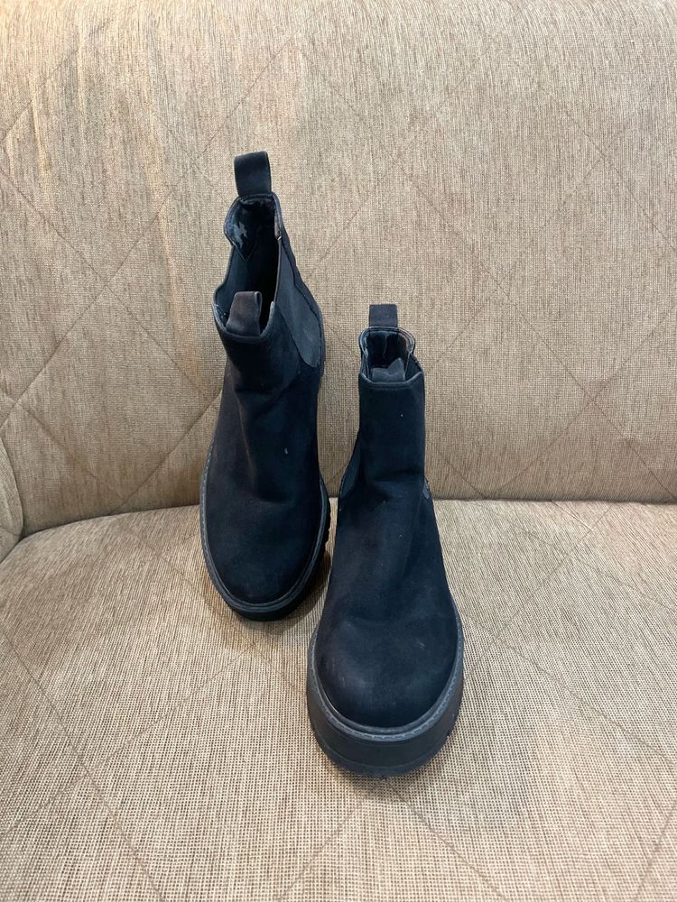 H&amp;M Platform Boots