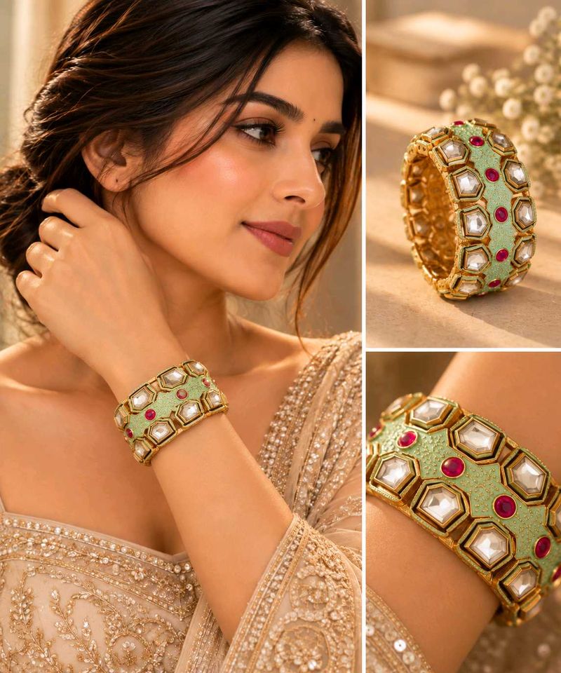 Exquisite Kundan &amp; Emerald Bangle