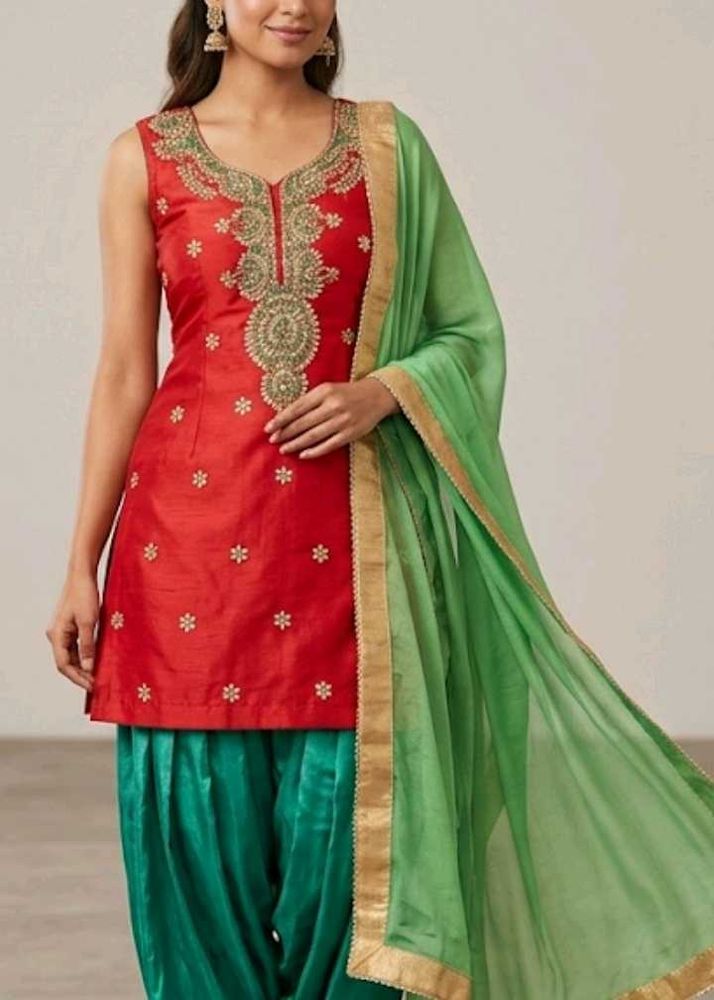 Red &amp; Green Kurta Set