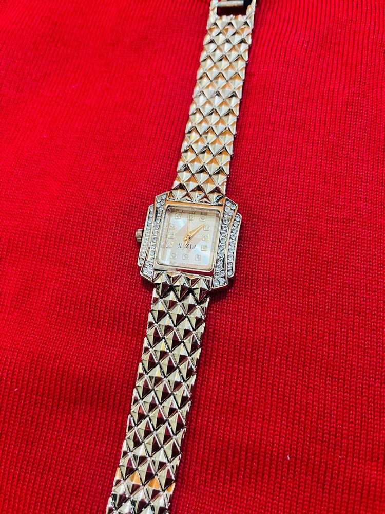 Branded Designer Watch New With Tag❤️😍