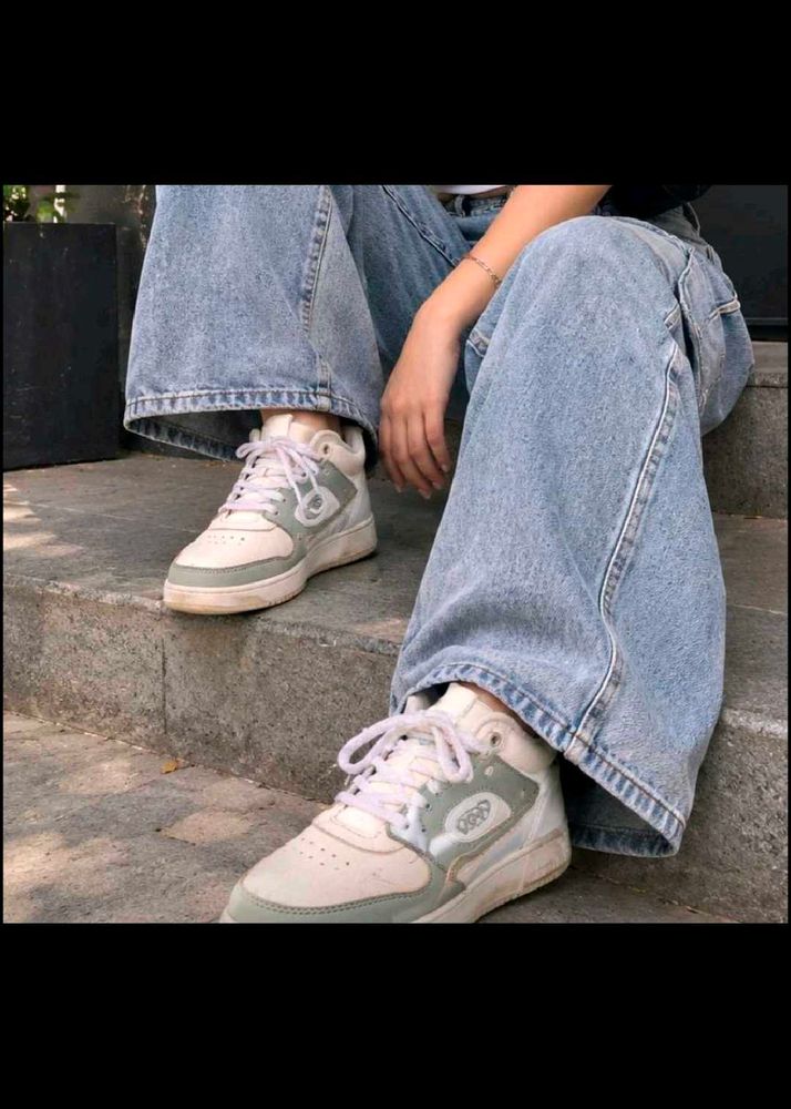 Vintage Retro Sneakers