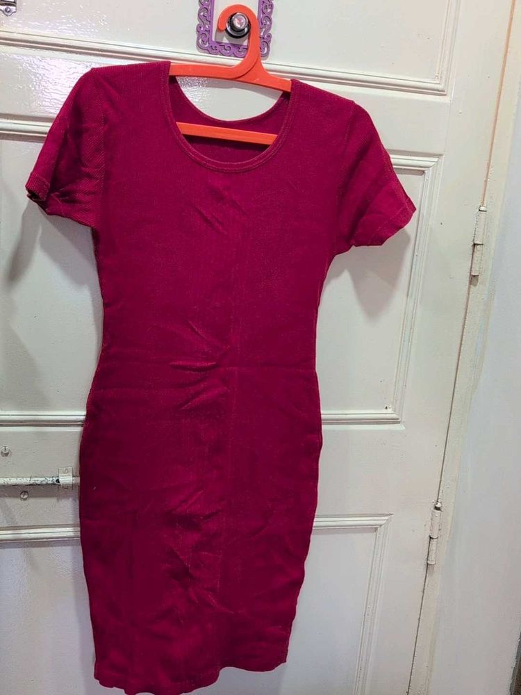 Women's Red Short Sleeve Dress
