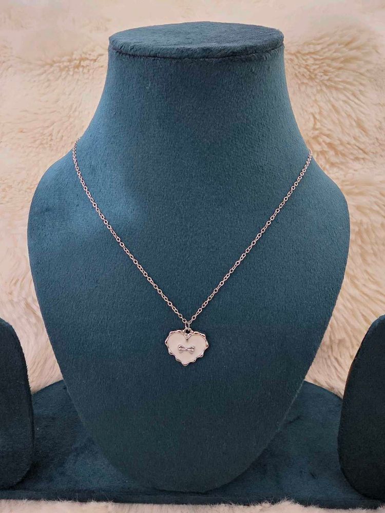 Silver Heart Pendant Necklace