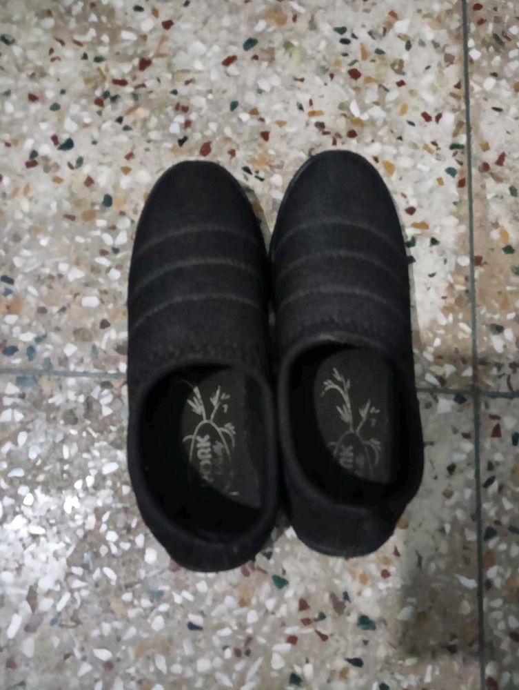 black shoe