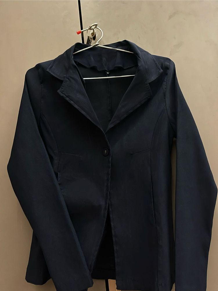 Slim Fit Single Breasted Blazer