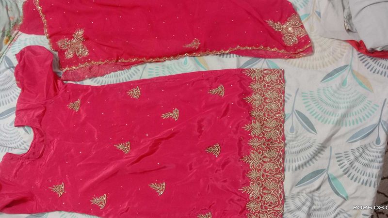 Elegant Pink Kurta Set with Gold Embroidery