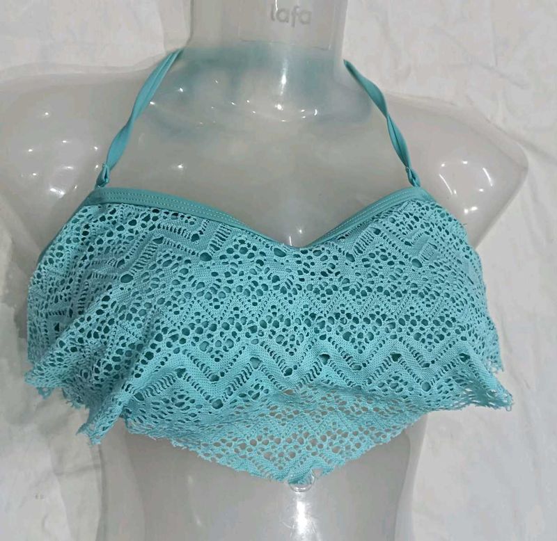 ⭐ Teal Lace Bikini Top