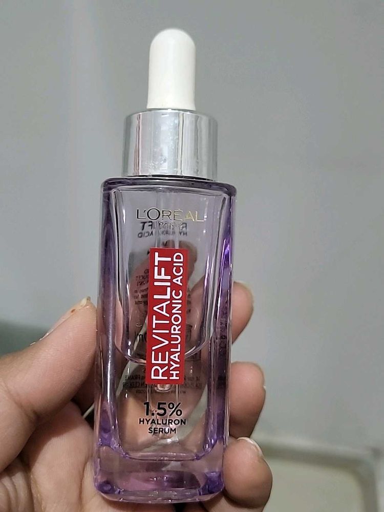 L'Oreal Revitalift Hyaluronic Acid Serum
