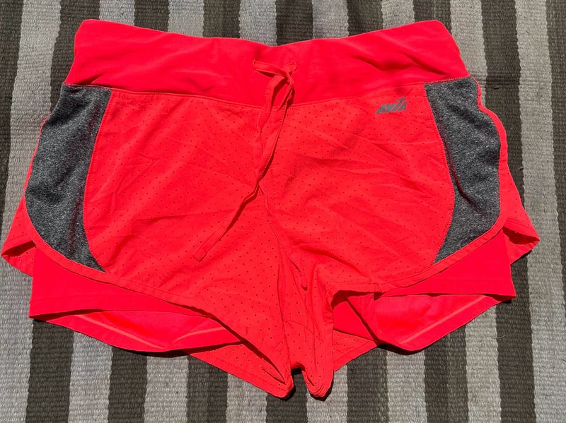 GYM/YOGA SHORTS