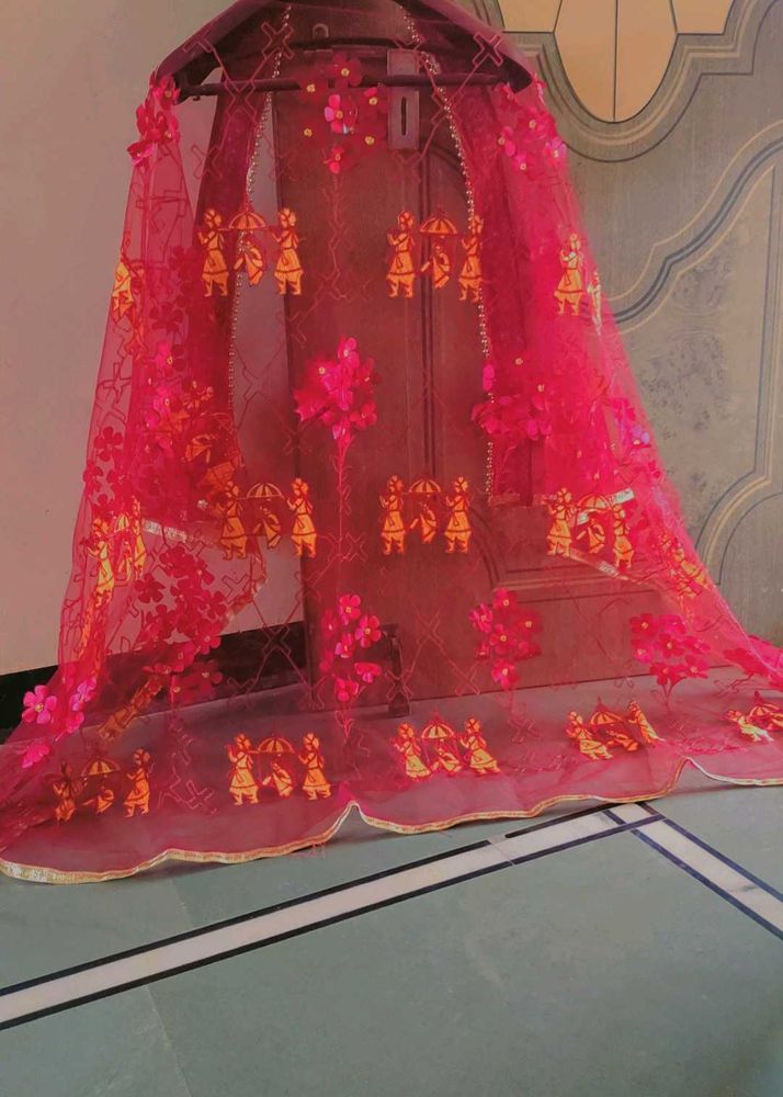 Red Chunari