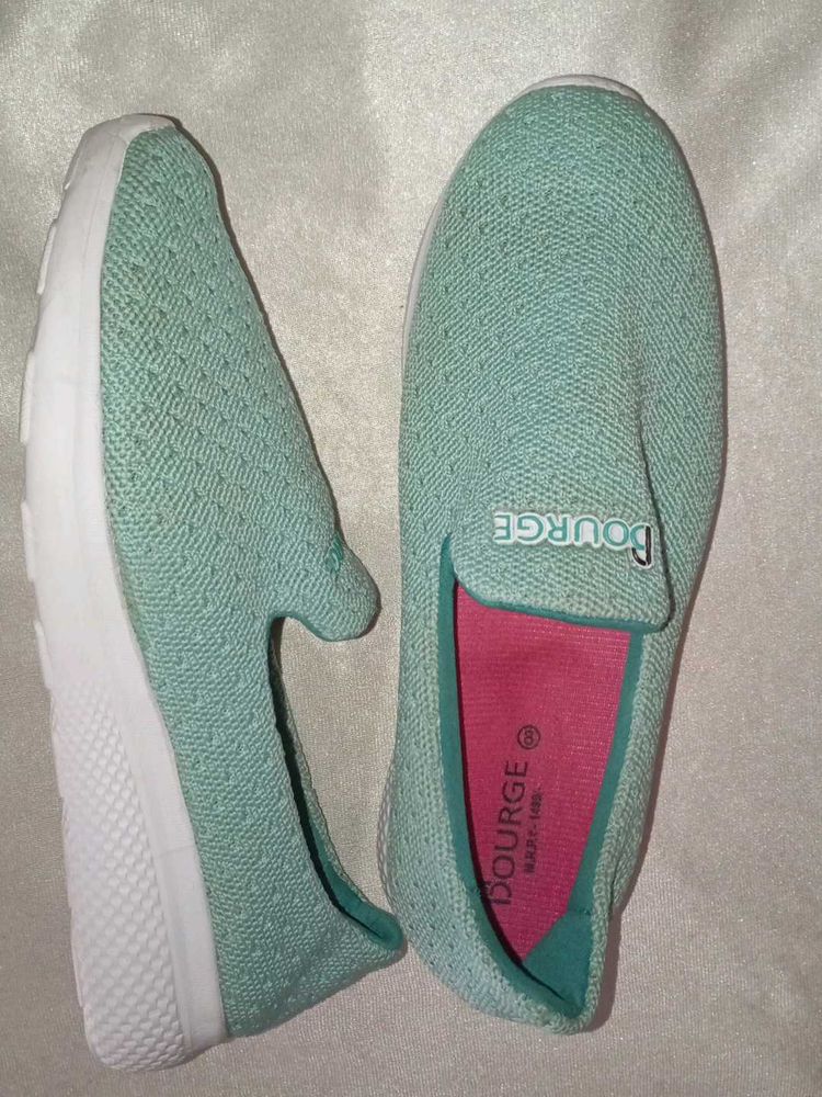 Comfortable Slip-On Sneakers