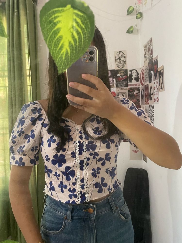 Cute Floral Print Puff Sleeve Top