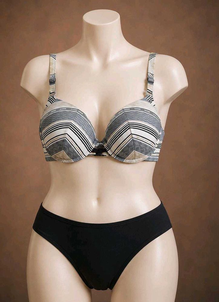 🇳🇿💫🎀Striped Padded Bra penty set