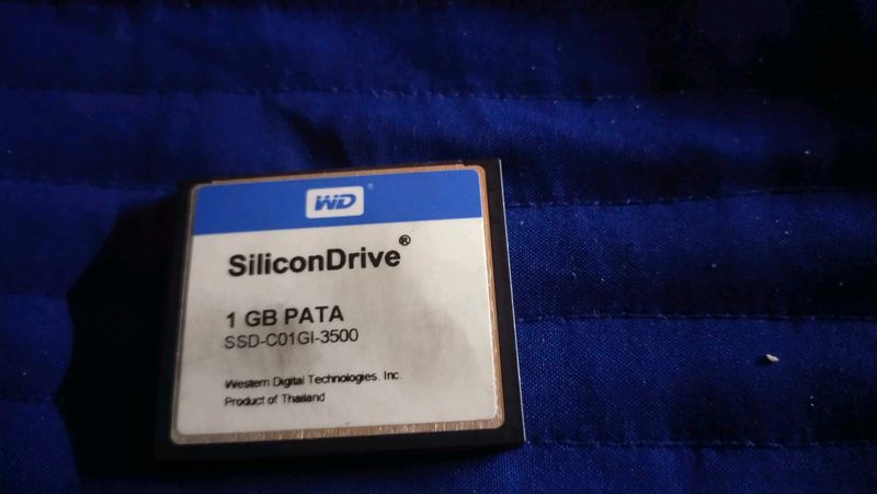 1GB PATA SSD SILLICON DRIVER WD