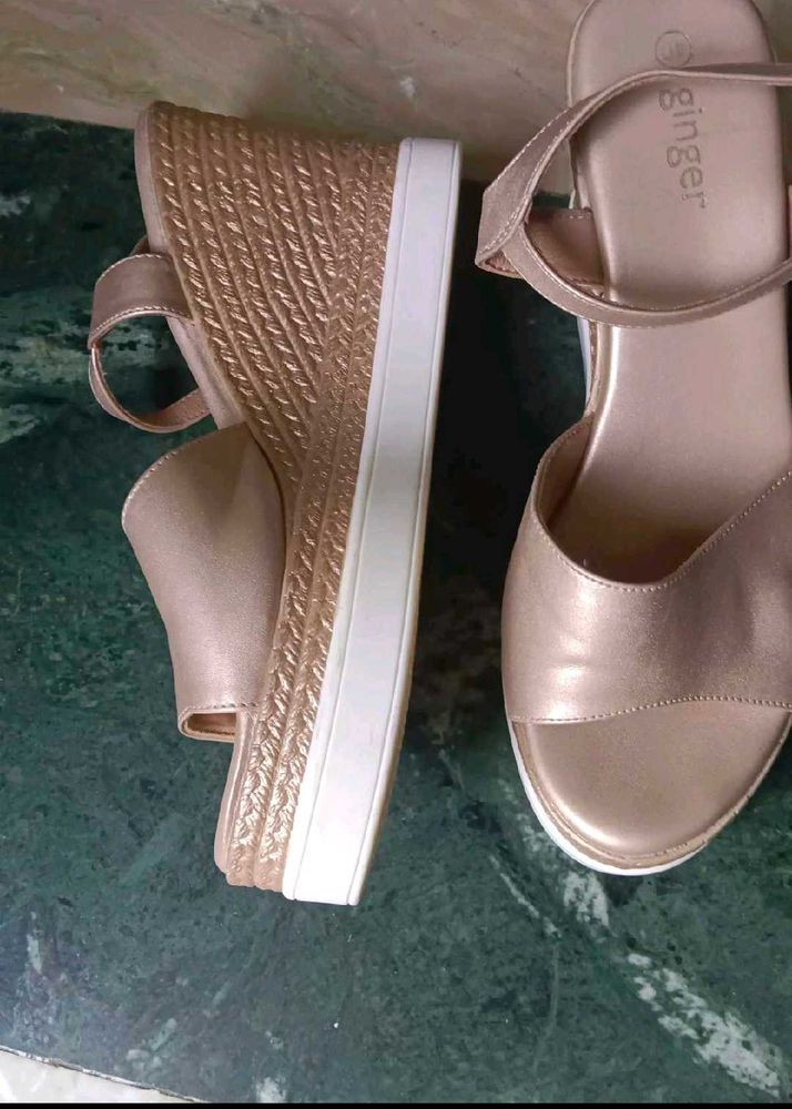 Beautiful Lightweight Wedges Heels