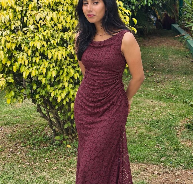 Elegant Burgundy Lace Dress
