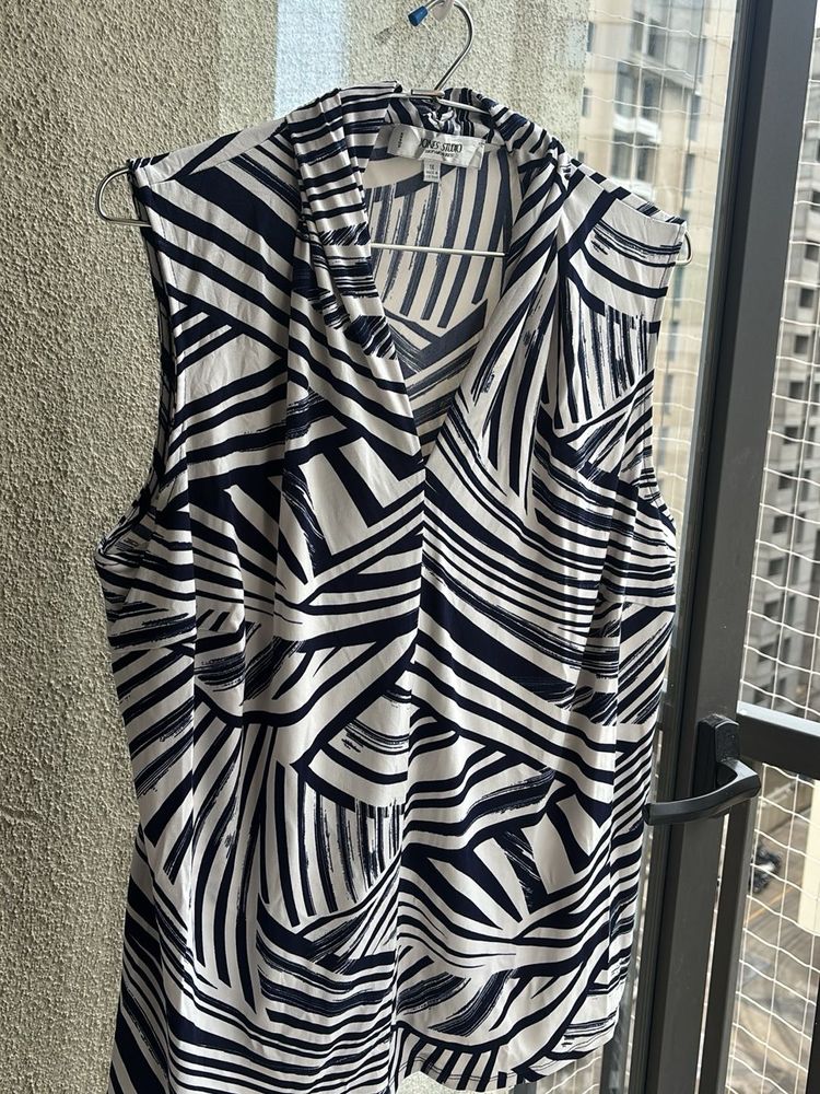 Chic Sleeveless Geometric Print Top