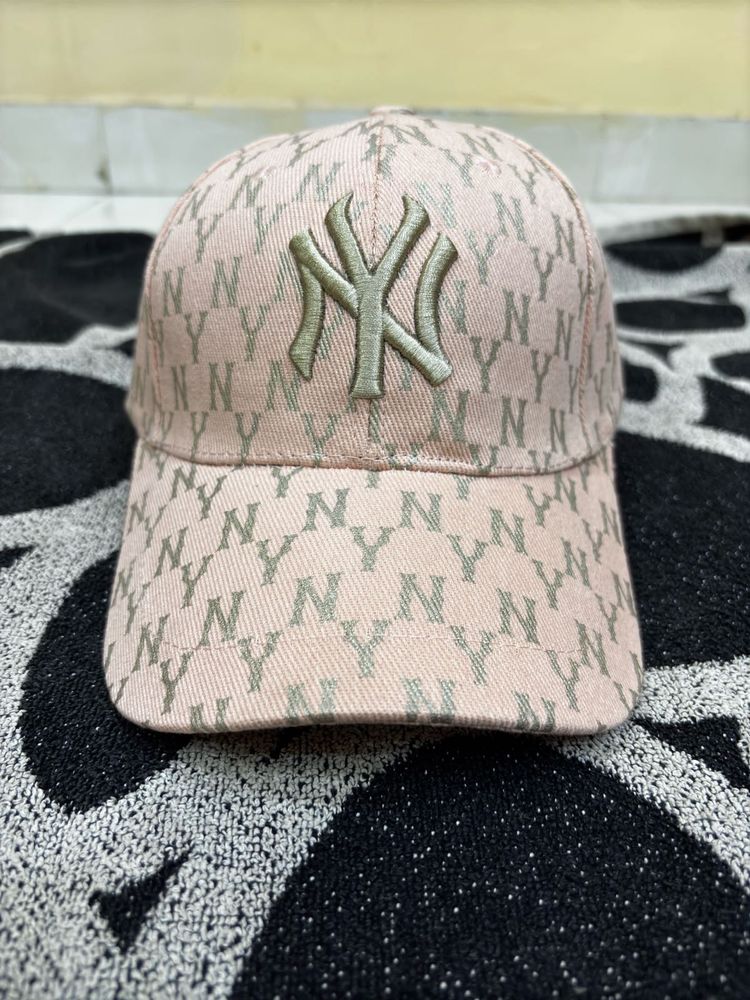 NY Yankees Pink Pattern Baseball Cap