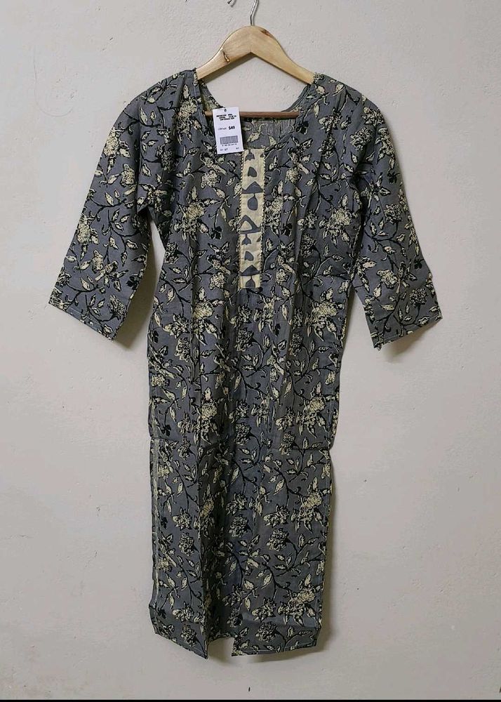 Stylish Grey Floral Print Kurta
