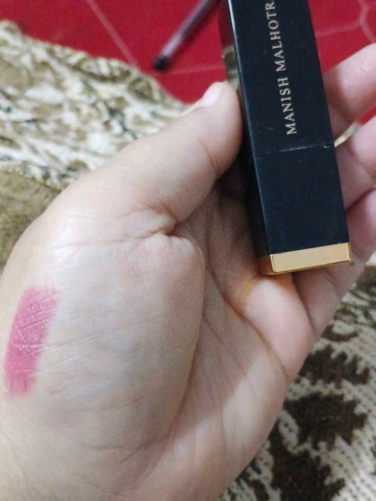 Manish Malhotra Lipstick Swatched