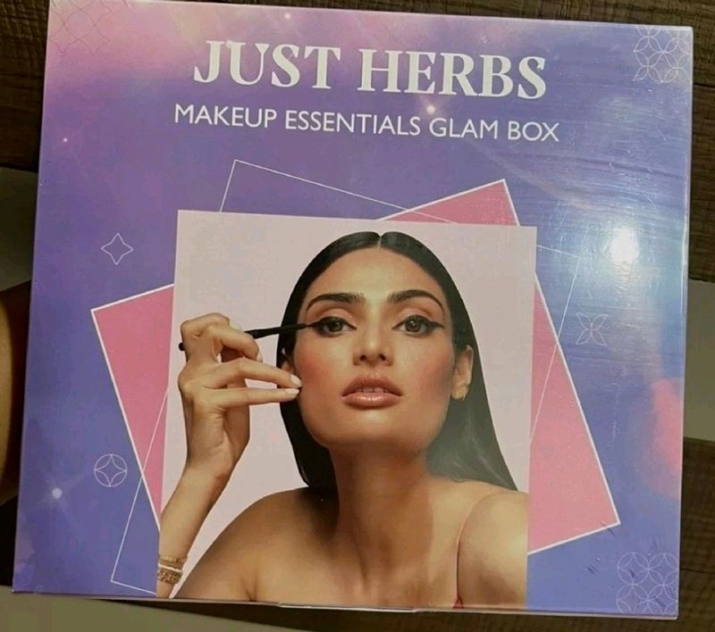 Just Herbs Glam Box 5 Products