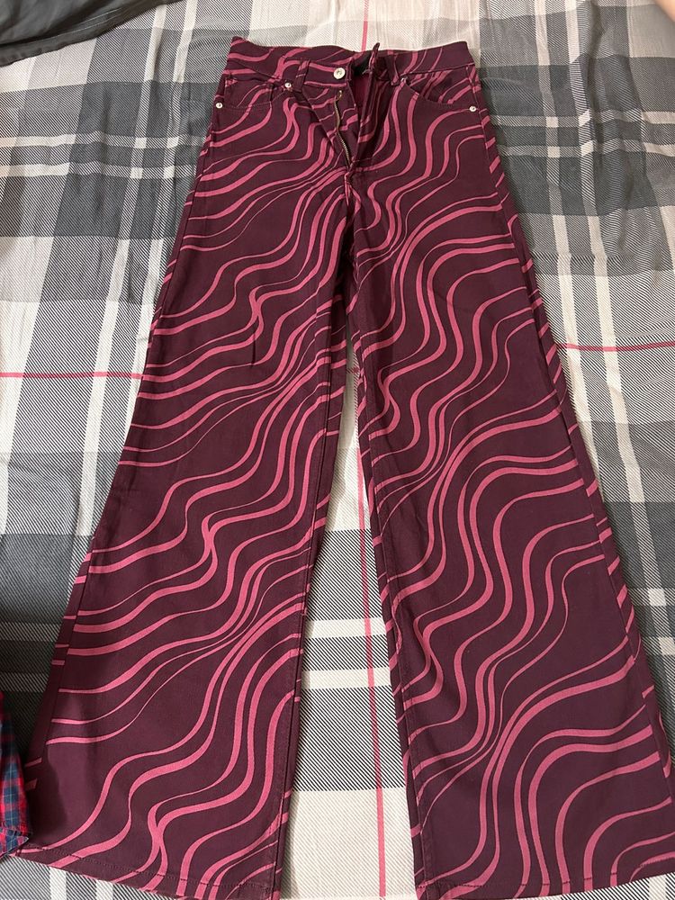 H&amp;M Wide Leg Pschedelic Pants