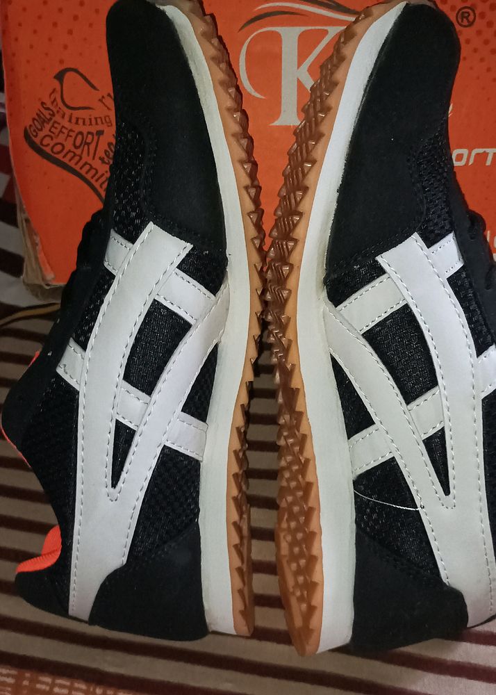 Black &amp; White Running Sneakers