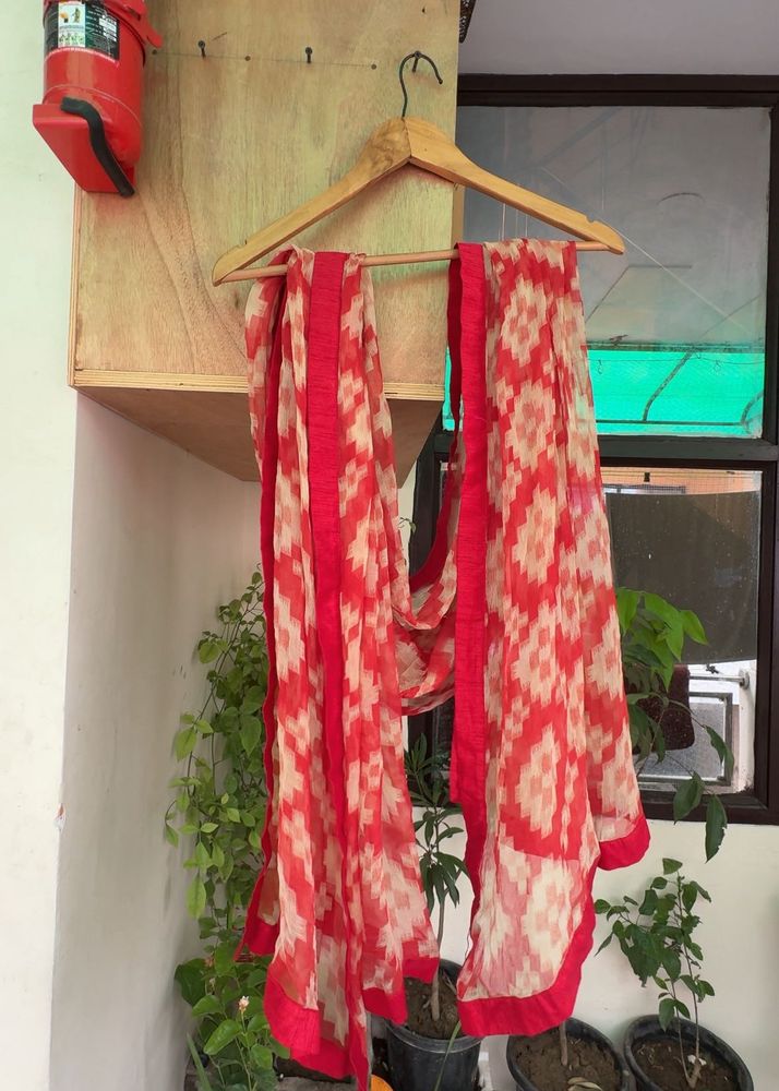 Red &amp; White Printed Dupatta