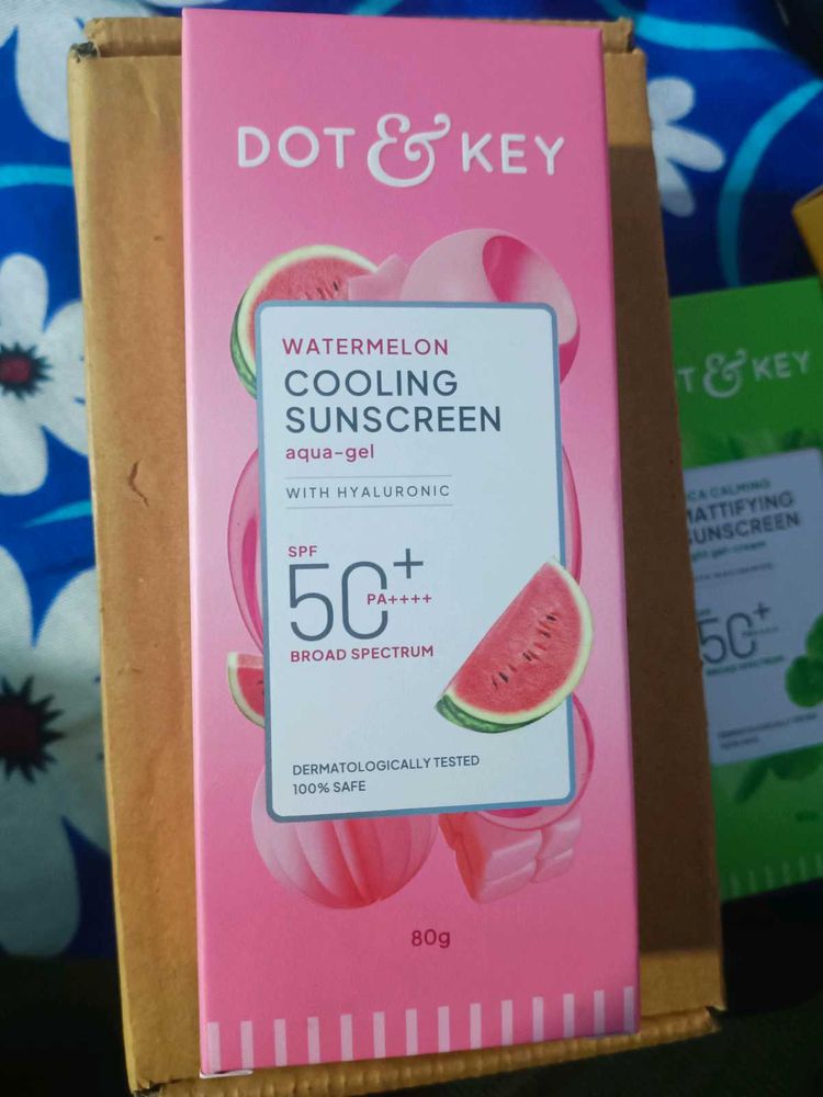 DOT &amp; KEY Watermelon Cooling Sunscreen SPF 50
