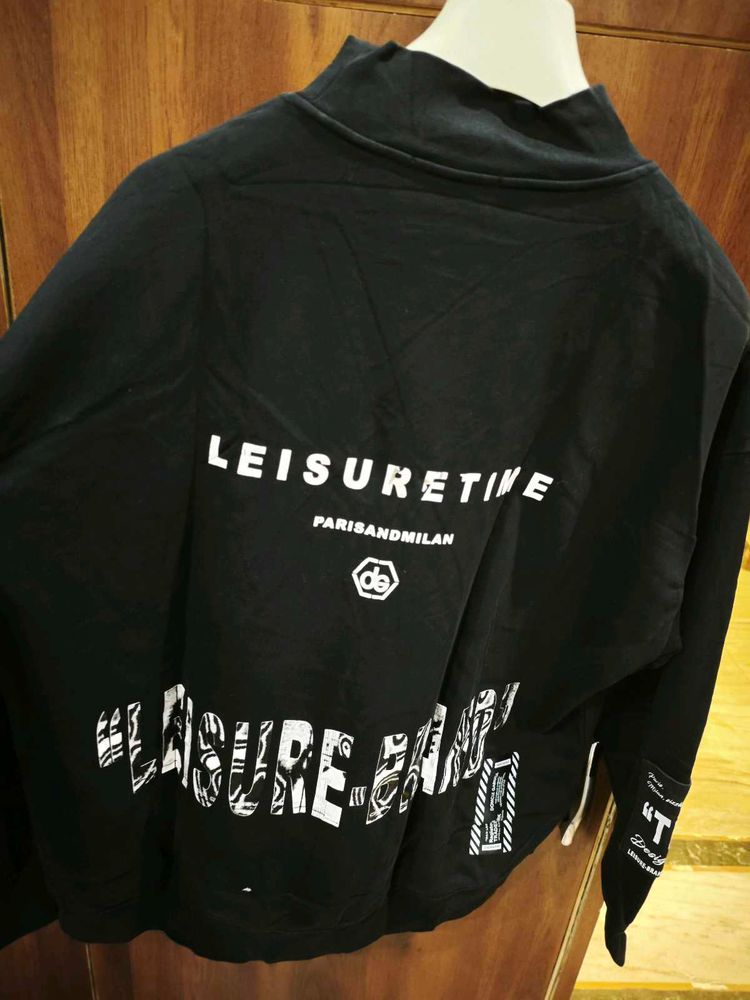 Black Graphic Print Sweatshirt