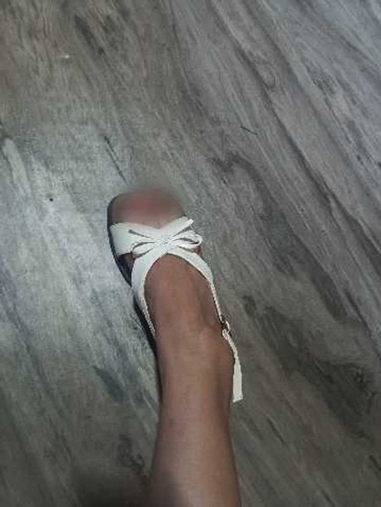 Cute White Bow Sandals