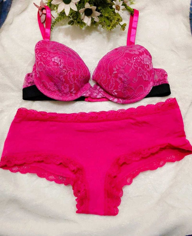 Hot Pink Lace Bra &amp; Panty Set