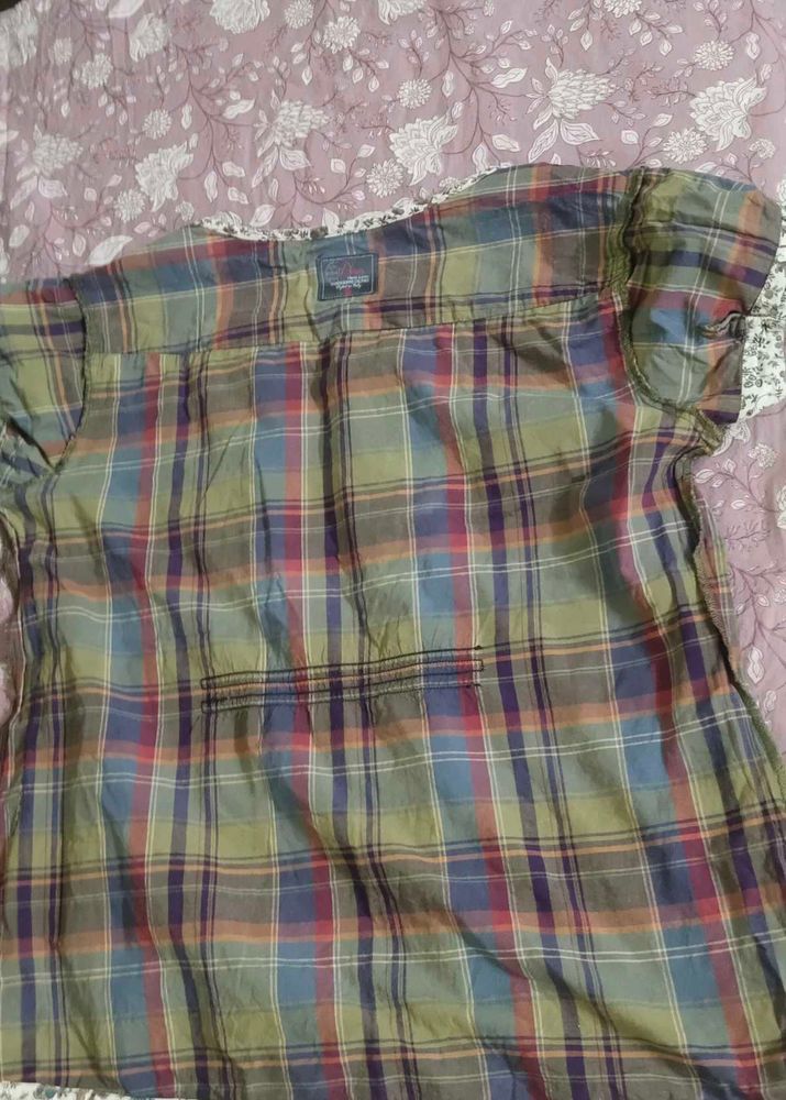 Plaid Short Sleeve Shirt