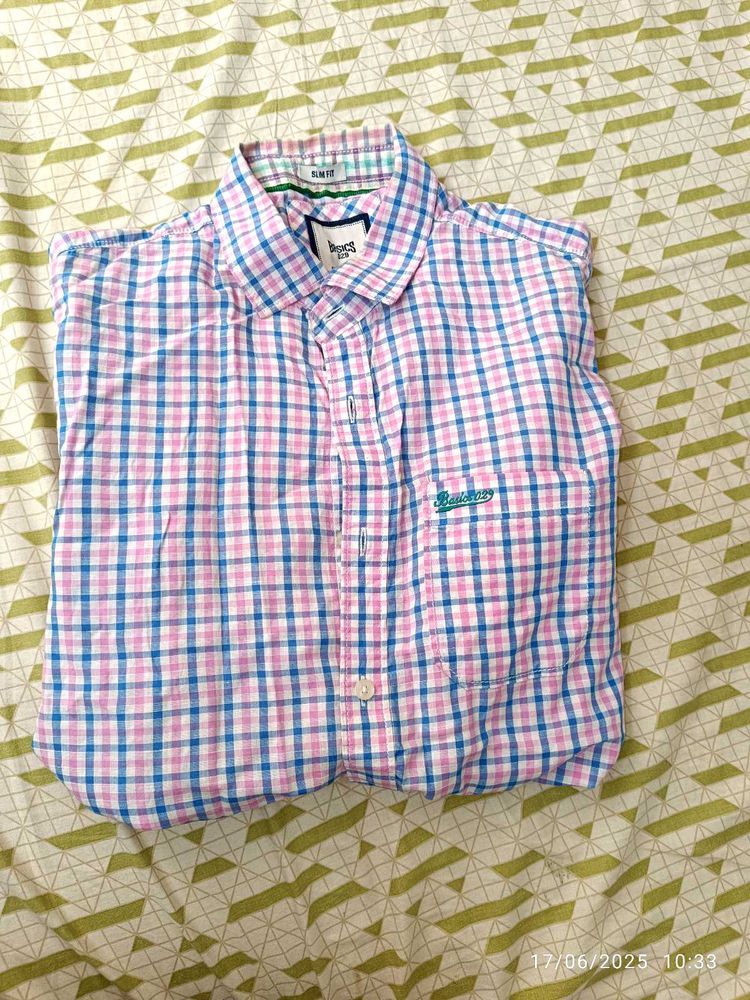 Small Slimfit Checked Casual Shirt