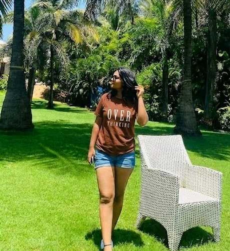 Brown "Over Thinking" Graphic T-Shirt