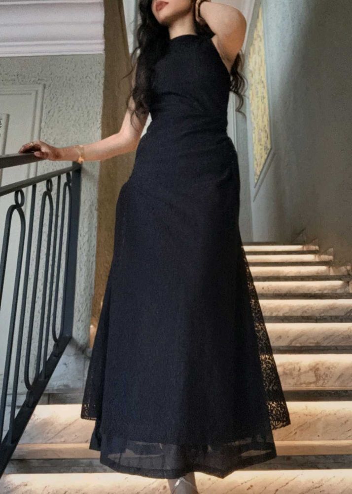 “Elegant Black Dress – Stylish &amp; Perfect for Parti