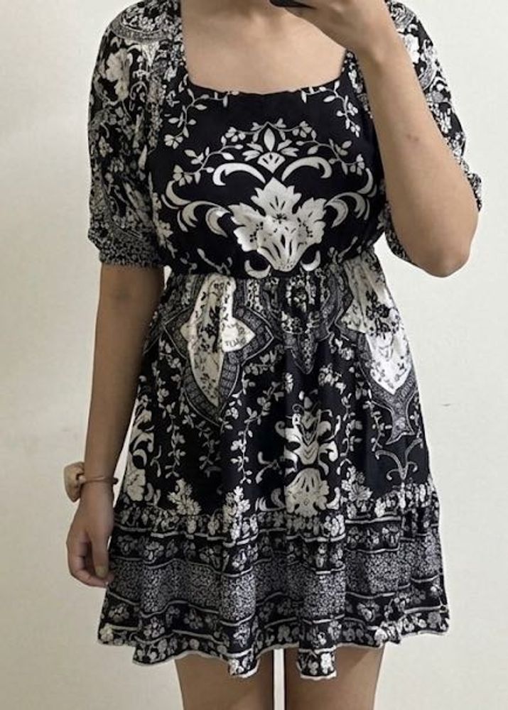 Zudio Black &amp; White Floral Mini Dress