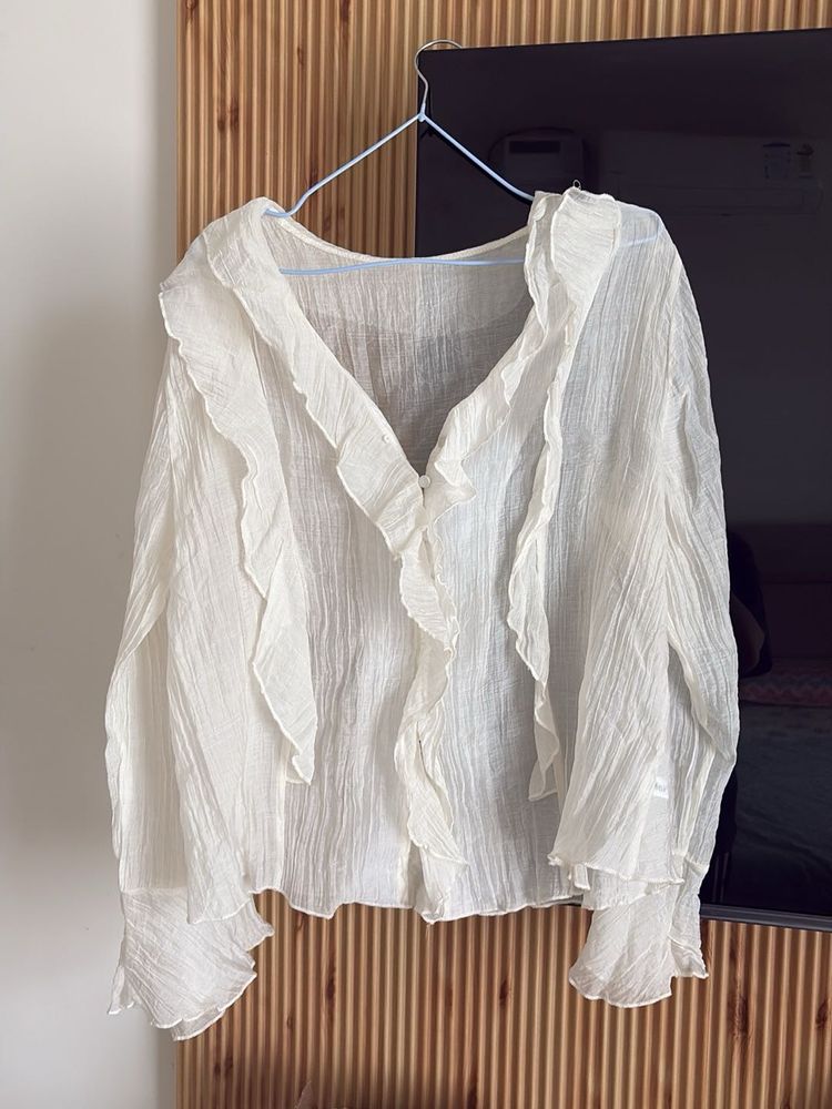 Chic White Ruffle top