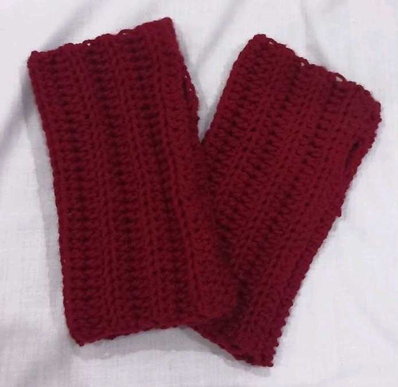 Burgundy Knit Arm Warmers