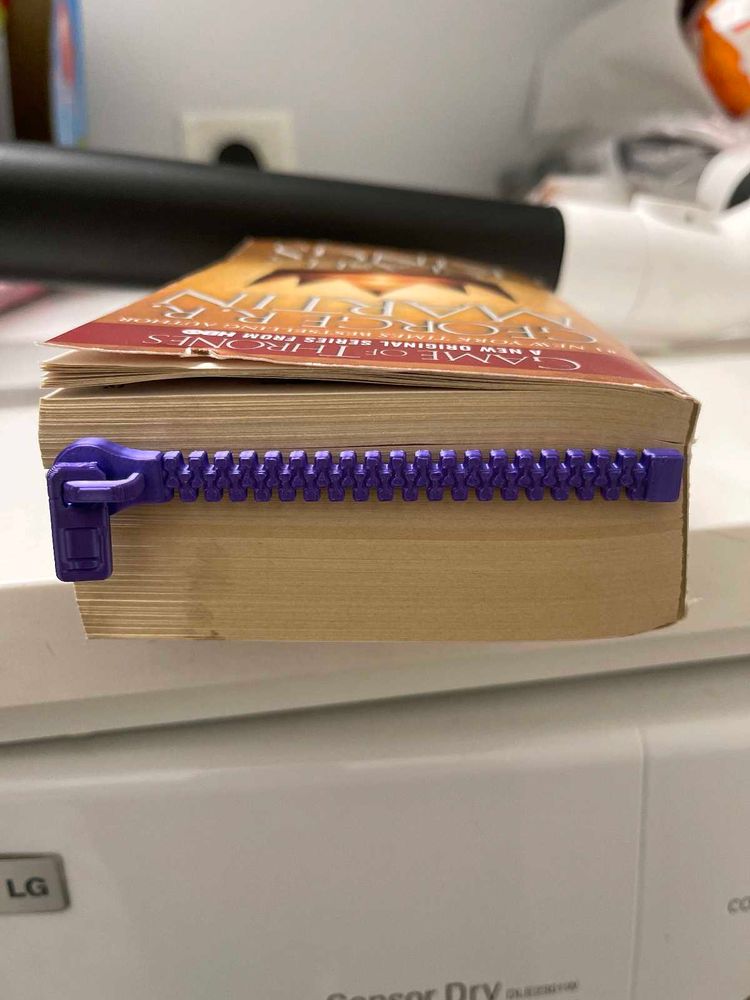 Zipper bookmark and bike reader 3d printed