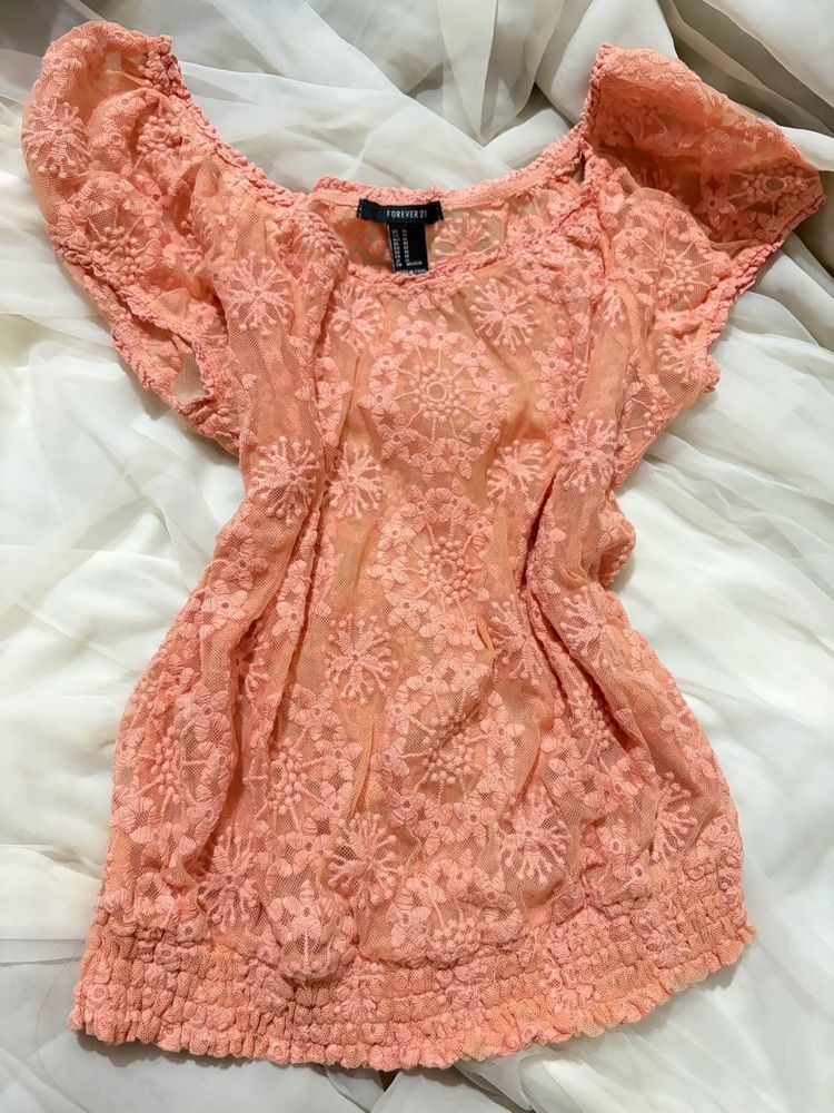 🌷💓Forever 21 Peach Lace Top*