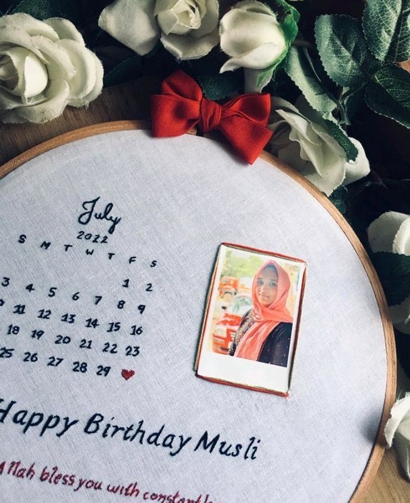 Customisable Calendar+Photo Hoop