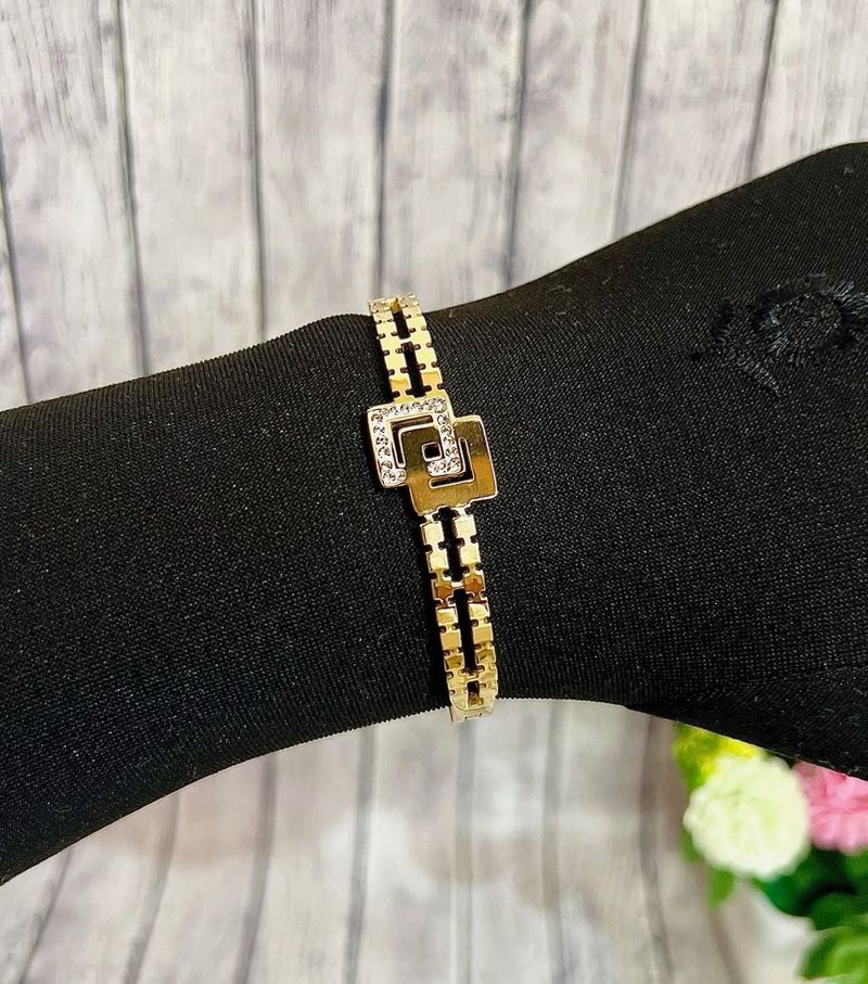 Anti-tarnish Square Kada Bracelet