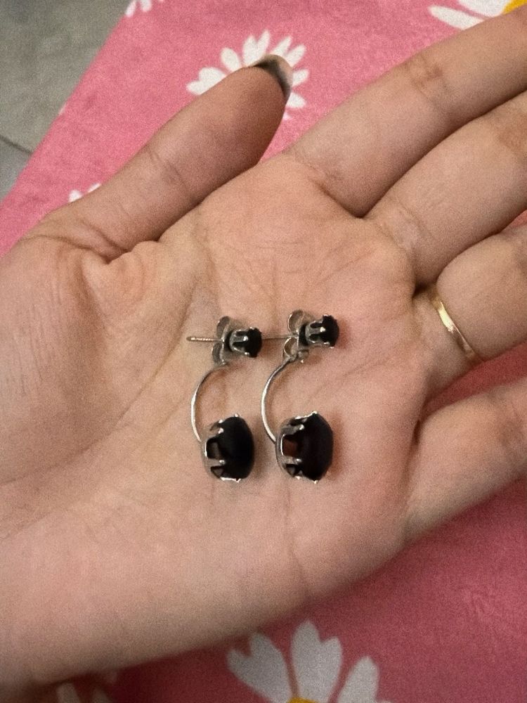 Elegant Black Stone Earrings