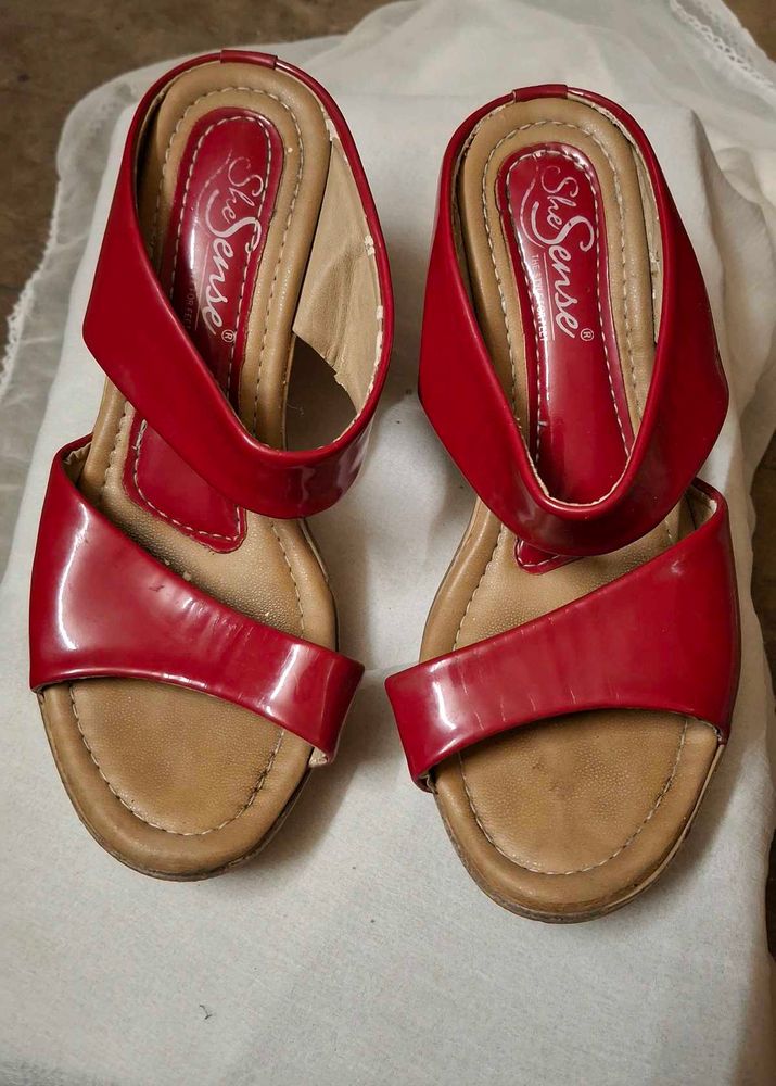 Chic Red Wedge Sandals