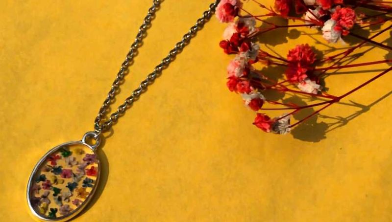 ✨ Resin Butterfly Pendant Chain for Sale ✨