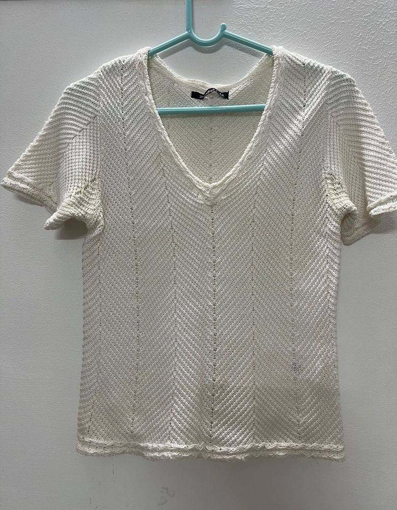 Cute Knitted V-Neck Top🧶