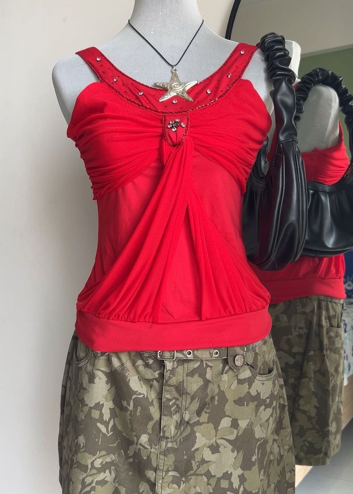 ALYAFAEE BYS BOUTUQUE Rhinestone Twist Top